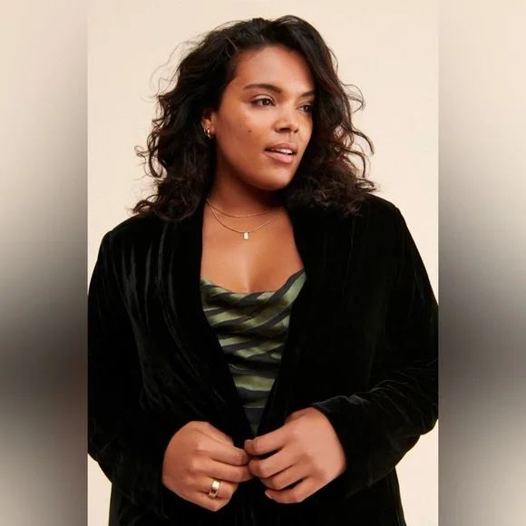 Anthropologie Endless Rose Black Velvet blazer - Picture 4 of 6